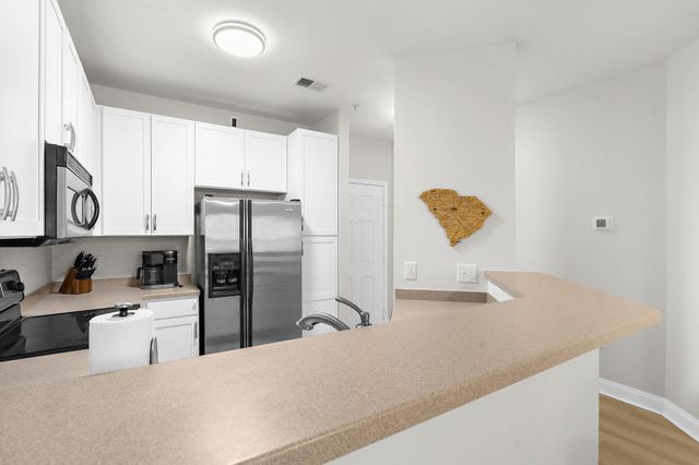 2014 Basildon Road 2014, Mount Pleasant, SC 29466