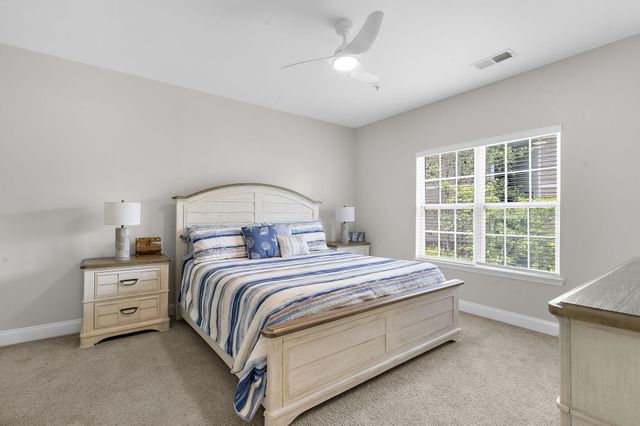 2014 Basildon Road 2014, Mount Pleasant, SC 29466