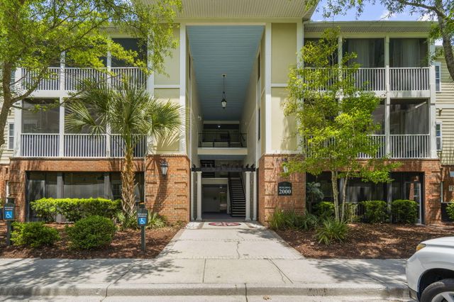 2014 Basildon Road 2014, Mount Pleasant, SC 29466