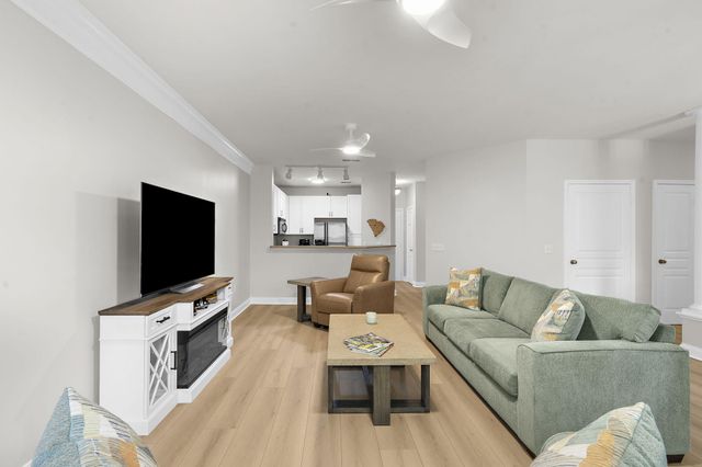 2014 Basildon Road 2014, Mount Pleasant, SC 29466