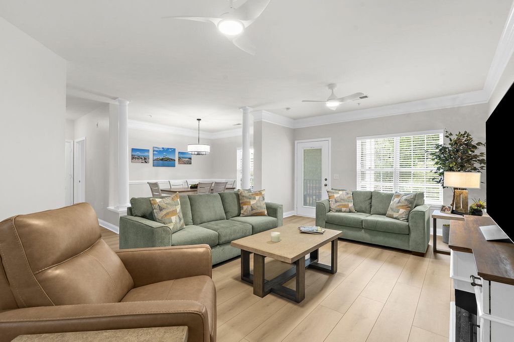 2014 Basildon Road 2014, Mount Pleasant, SC 29466