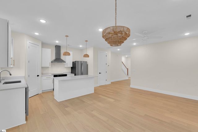 6 Taverly Drive, Greenville, SC 29605