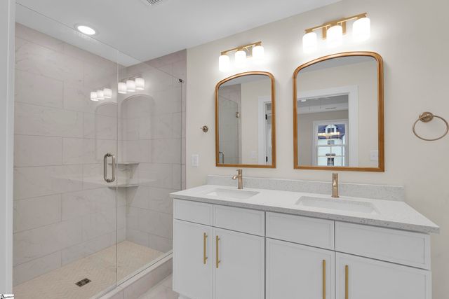 6 Taverly Drive, Greenville, SC 29605