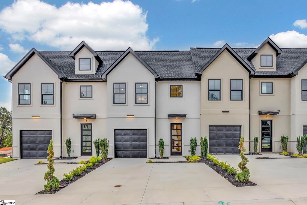 6 Taverly Drive, Greenville, SC 29605