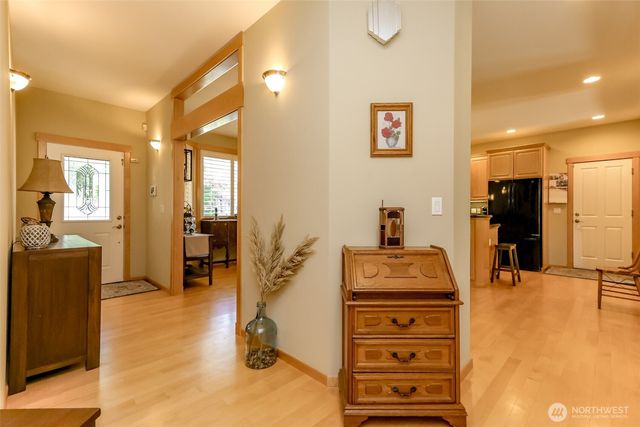 7607 46th Street NW, Gig Harbor, WA 98335