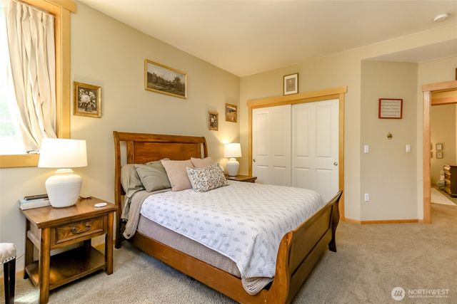 7607 46th Street NW, Gig Harbor, WA 98335