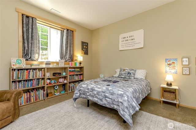 7607 46th Street NW, Gig Harbor, WA 98335