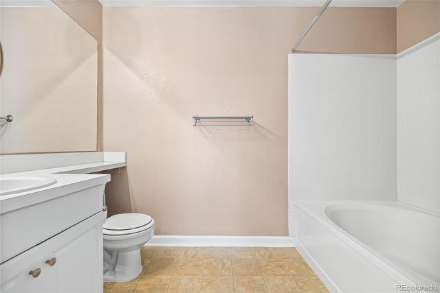 8707 E Florida Avenue 507, Denver, CO 80247