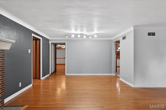 1539 Twillman Avenue, St Louis, MO 63138