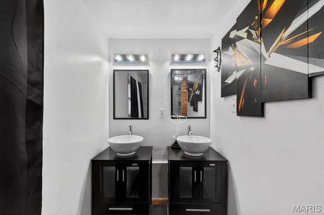 1539 Twillman Avenue, St Louis, MO 63138