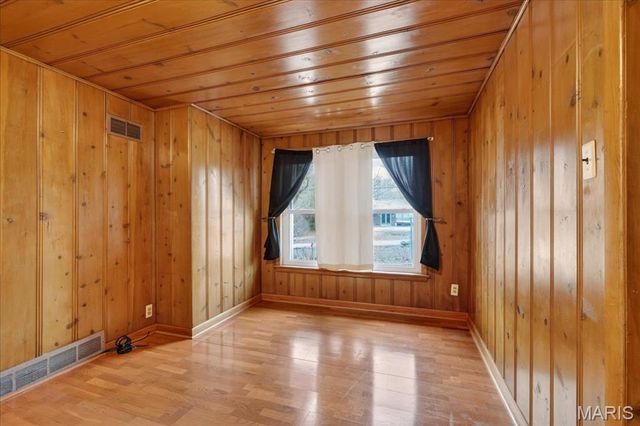 1539 Twillman Avenue, St Louis, MO 63138