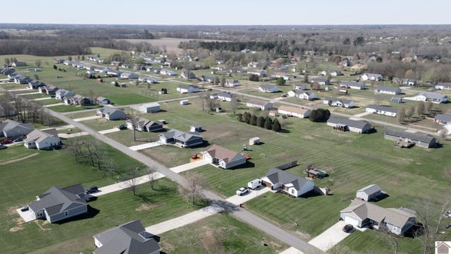 327 John Purdom, Almo, KY 42020