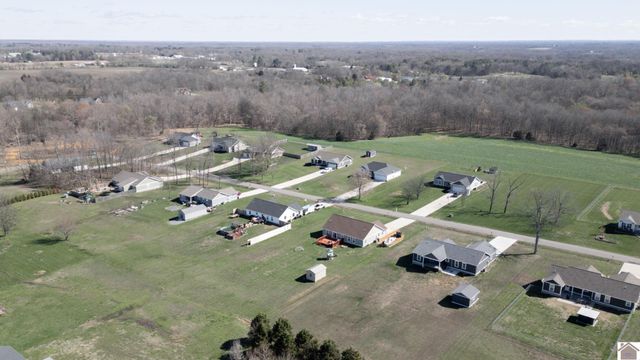 327 John Purdom, Almo, KY 42020