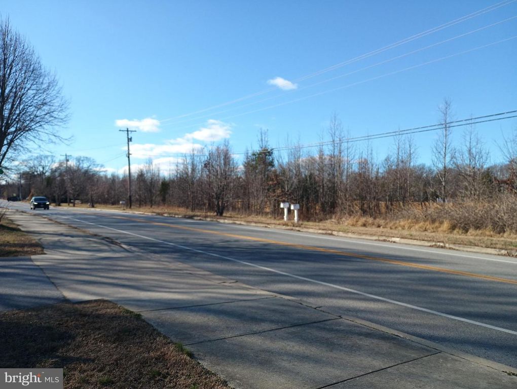 DAVIS RD, Waldorf, MD 20603