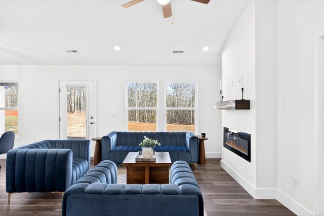 776 Darwin Road, Gaffney, SC 29340