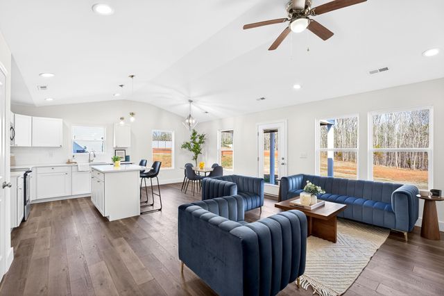 776 Darwin Road, Gaffney, SC 29340