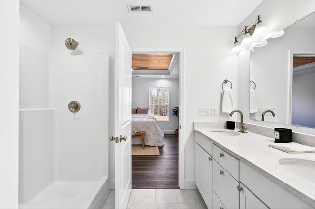 776 Darwin Road, Gaffney, SC 29340