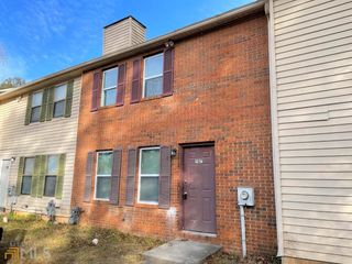 907 Silverwood Drive 907, Atlanta, GA 30349