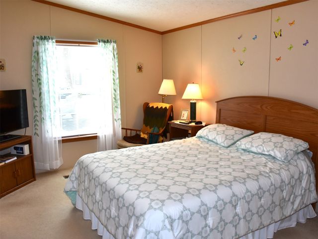 10147 CIRCLE WEST, Meadville, PA 16335