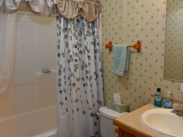 10147 CIRCLE WEST, Meadville, PA 16335