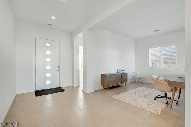 6684 Regency Stone Way, Las Vegas, NV 89148