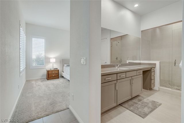 6684 Regency Stone Way, Las Vegas, NV 89148