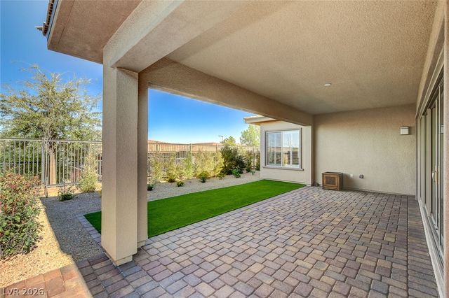 6684 Regency Stone Way, Las Vegas, NV 89148