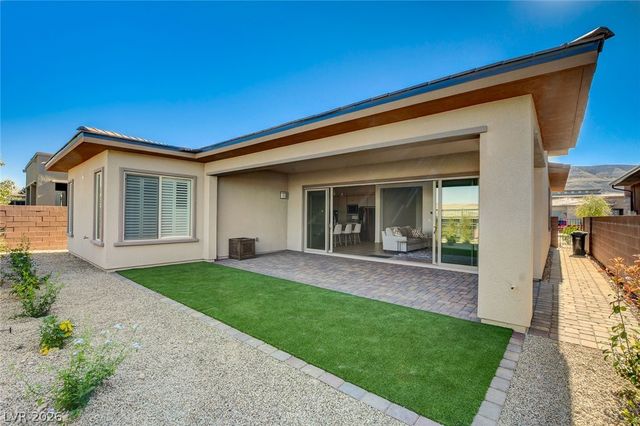 6684 Regency Stone Way, Las Vegas, NV 89148