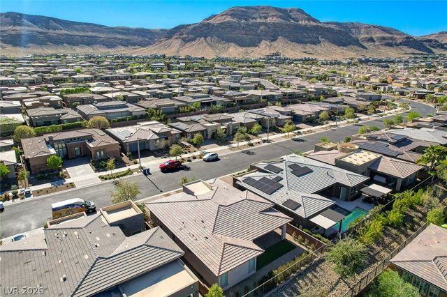 6684 Regency Stone Way, Las Vegas, NV 89148