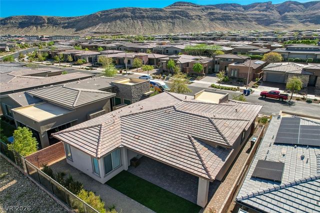 6684 Regency Stone Way, Las Vegas, NV 89148