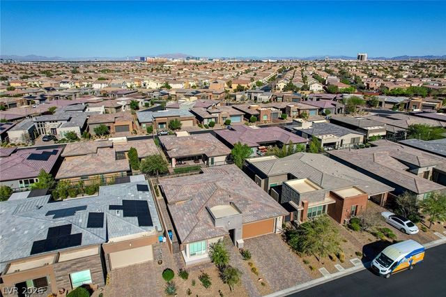 6684 Regency Stone Way, Las Vegas, NV 89148