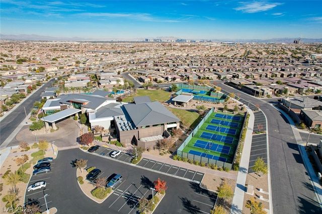 6684 Regency Stone Way, Las Vegas, NV 89148