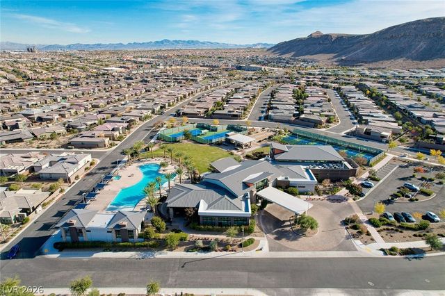 6684 Regency Stone Way, Las Vegas, NV 89148