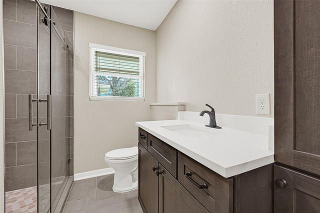 811 Sara Rose Street, Houston, TX 77018