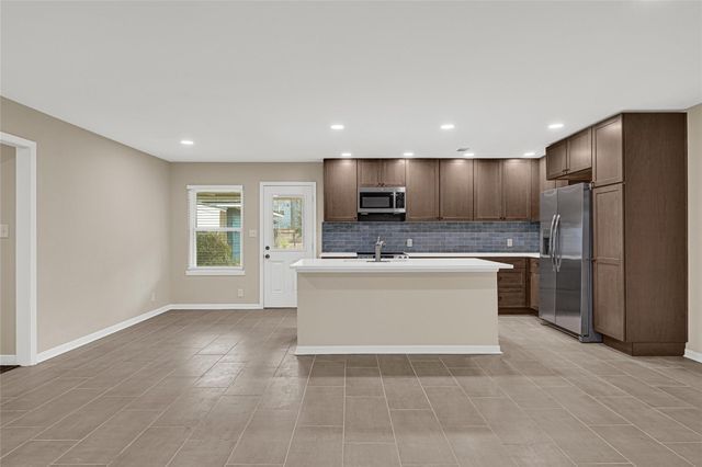 811 Sara Rose Street, Houston, TX 77018