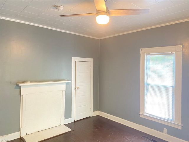 957 Harris Street, Eden, NC 27288