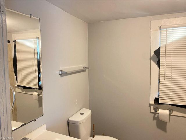 957 Harris Street, Eden, NC 27288