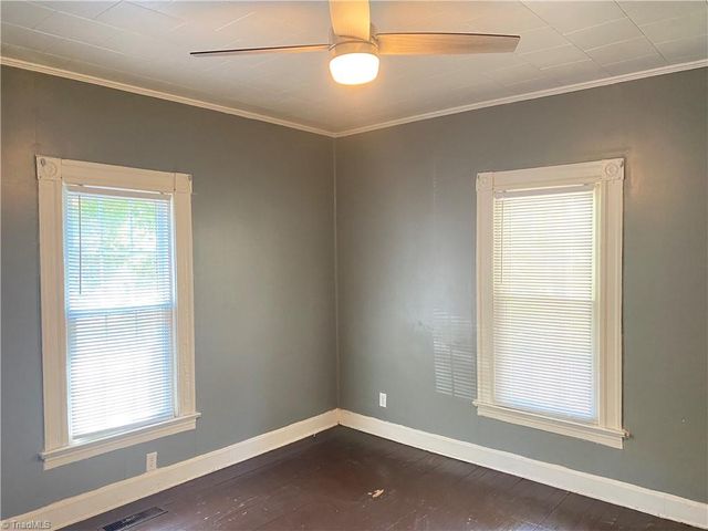 957 Harris Street, Eden, NC 27288