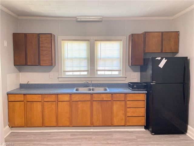 957 Harris Street, Eden, NC 27288