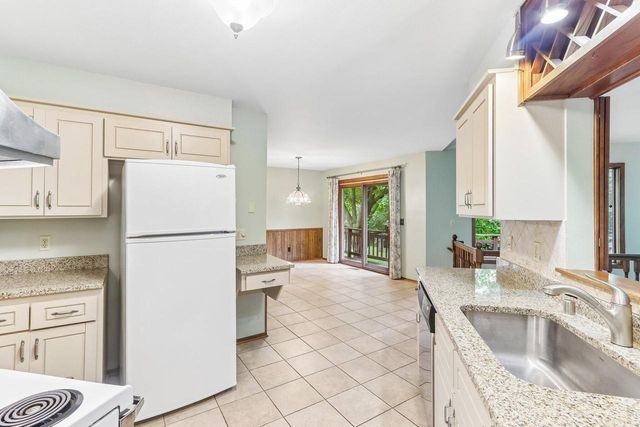 N40W32786 Wildwood LANE, Nashotah, WI 53058