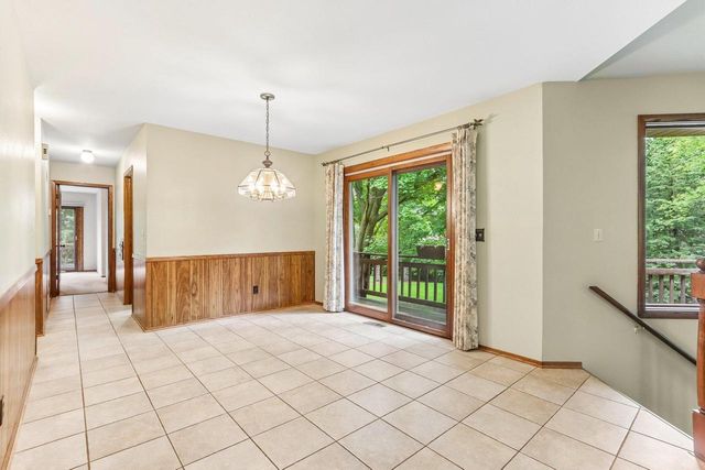 N40W32786 Wildwood LANE, Nashotah, WI 53058