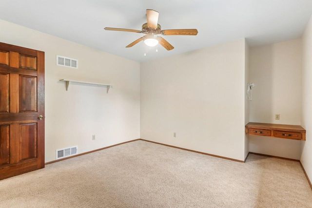 N40W32786 Wildwood LANE, Nashotah, WI 53058