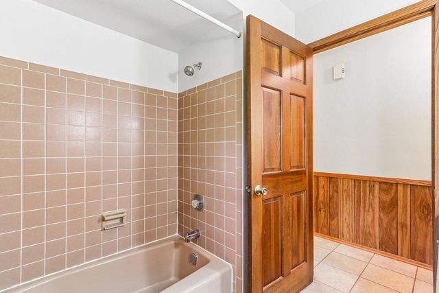 N40W32786 Wildwood LANE, Nashotah, WI 53058