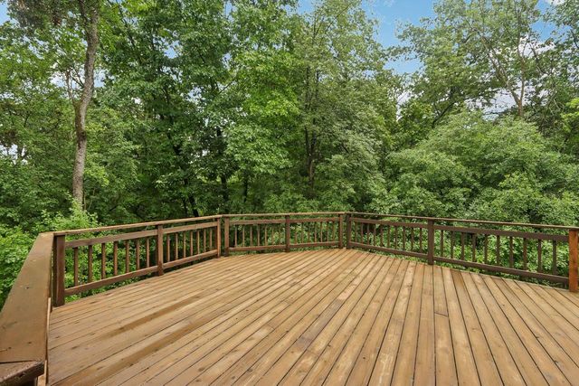 N40W32786 Wildwood LANE, Nashotah, WI 53058