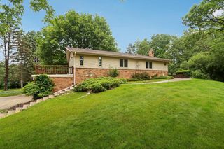 N40W32786 Wildwood LANE, Nashotah, WI 53058