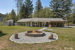 20108 State Route 706 E, Elbe, WA 98330
