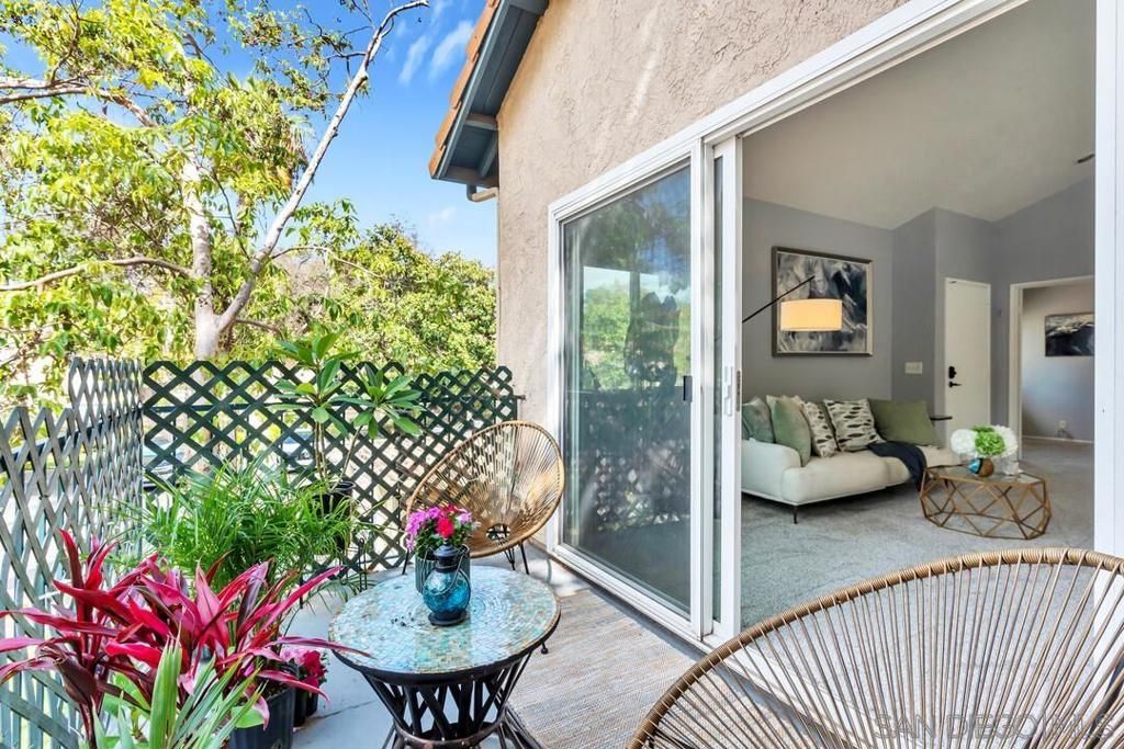 Image 27 of property listing at 11235 Avenida De Los Lobos C, San Diego, CA 92128