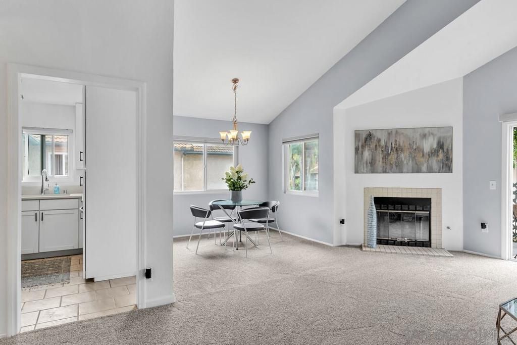 Image 4 of property listing at 11235 Avenida De Los Lobos C, San Diego, CA 92128