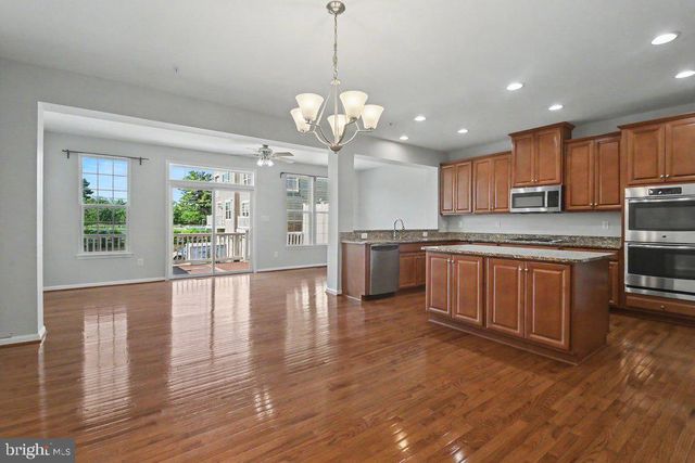 1425 HALE ST, Odenton, MD 21113