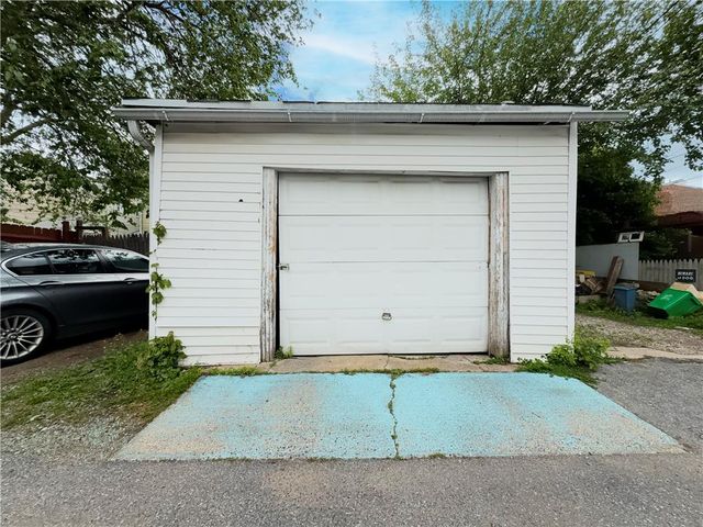 542 North 10th Street, Allentown City, PA 18102